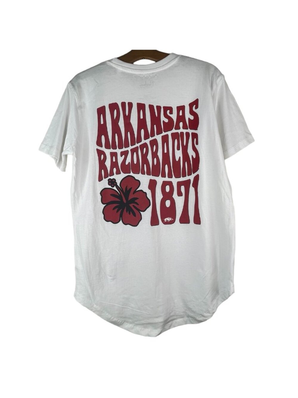 Arkansas Razorbacks T-Shirt Medium Pressbox Crewneck Short Sleeve White NEW